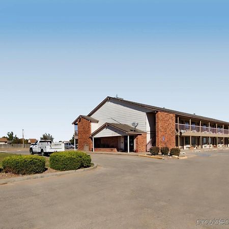 Americas Best Value Inn - Garden City Bagian luar foto