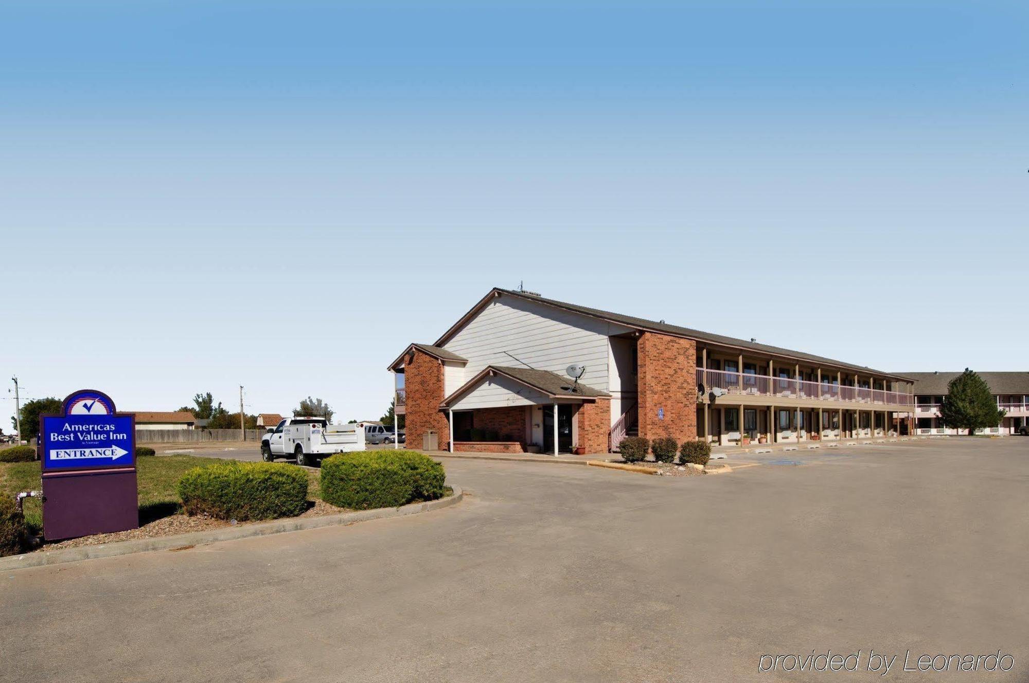 Americas Best Value Inn - Garden City Bagian luar foto