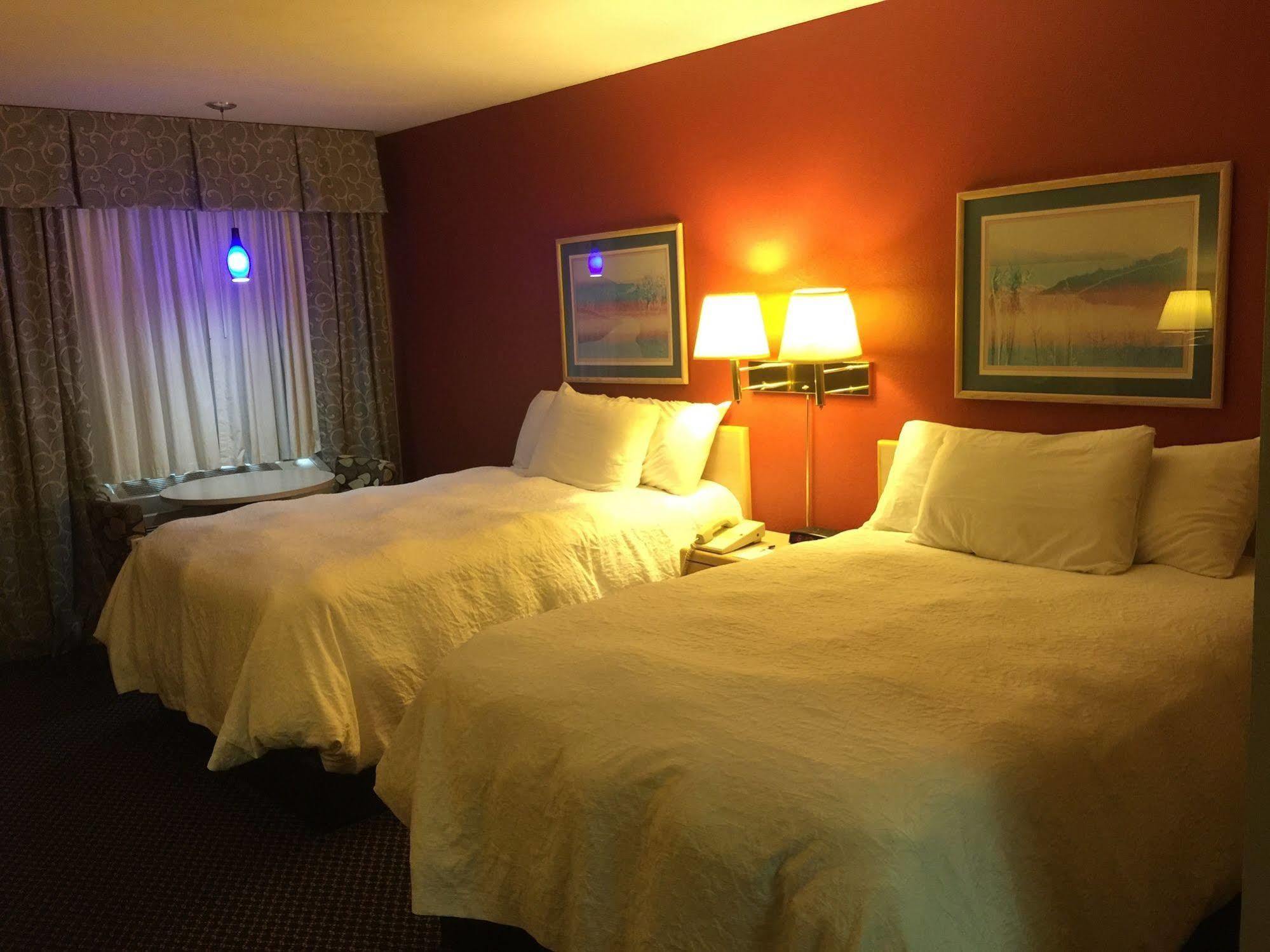 Americas Best Value Inn - Garden City Bagian luar foto