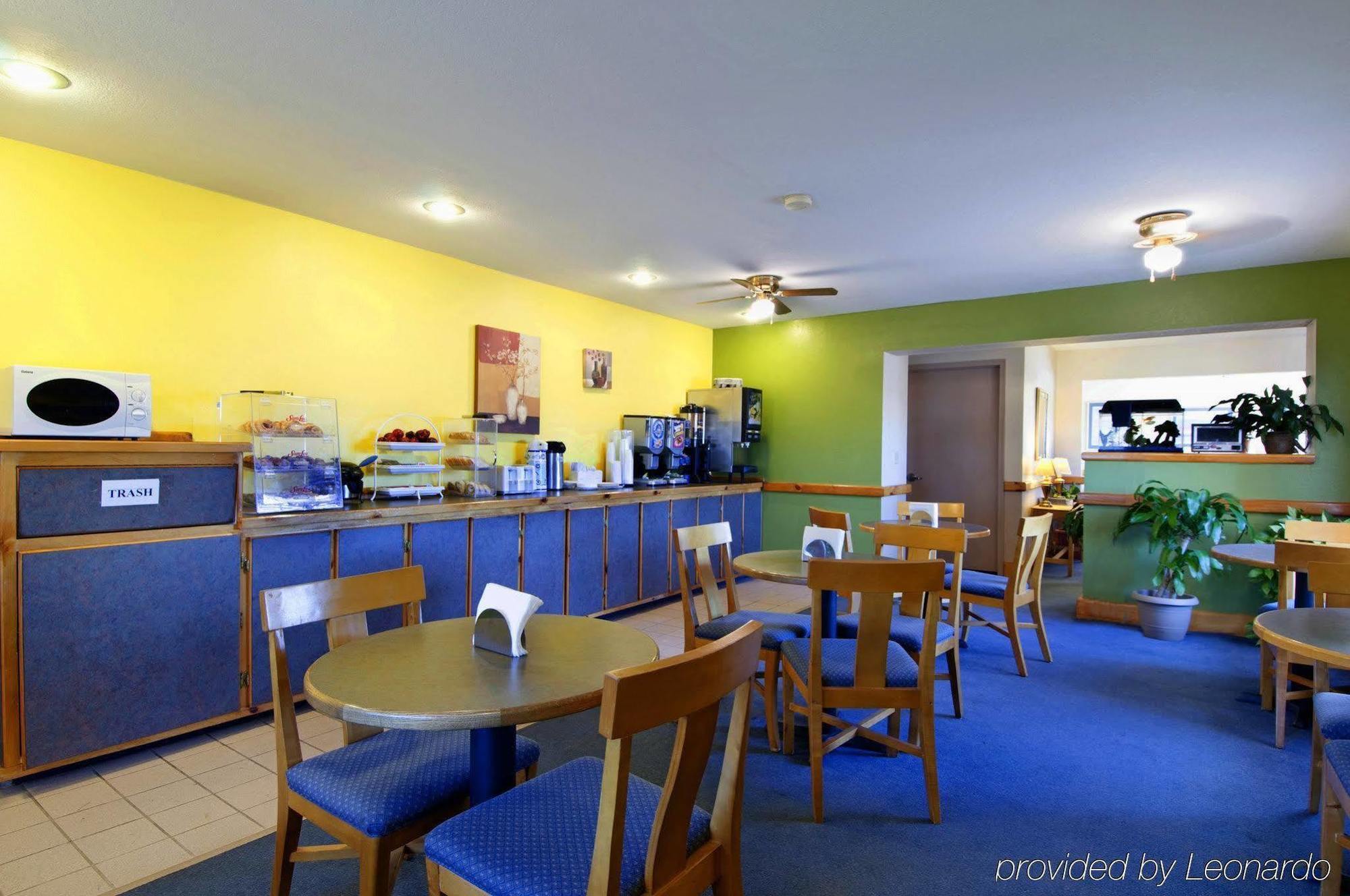 Americas Best Value Inn - Garden City Restoran foto