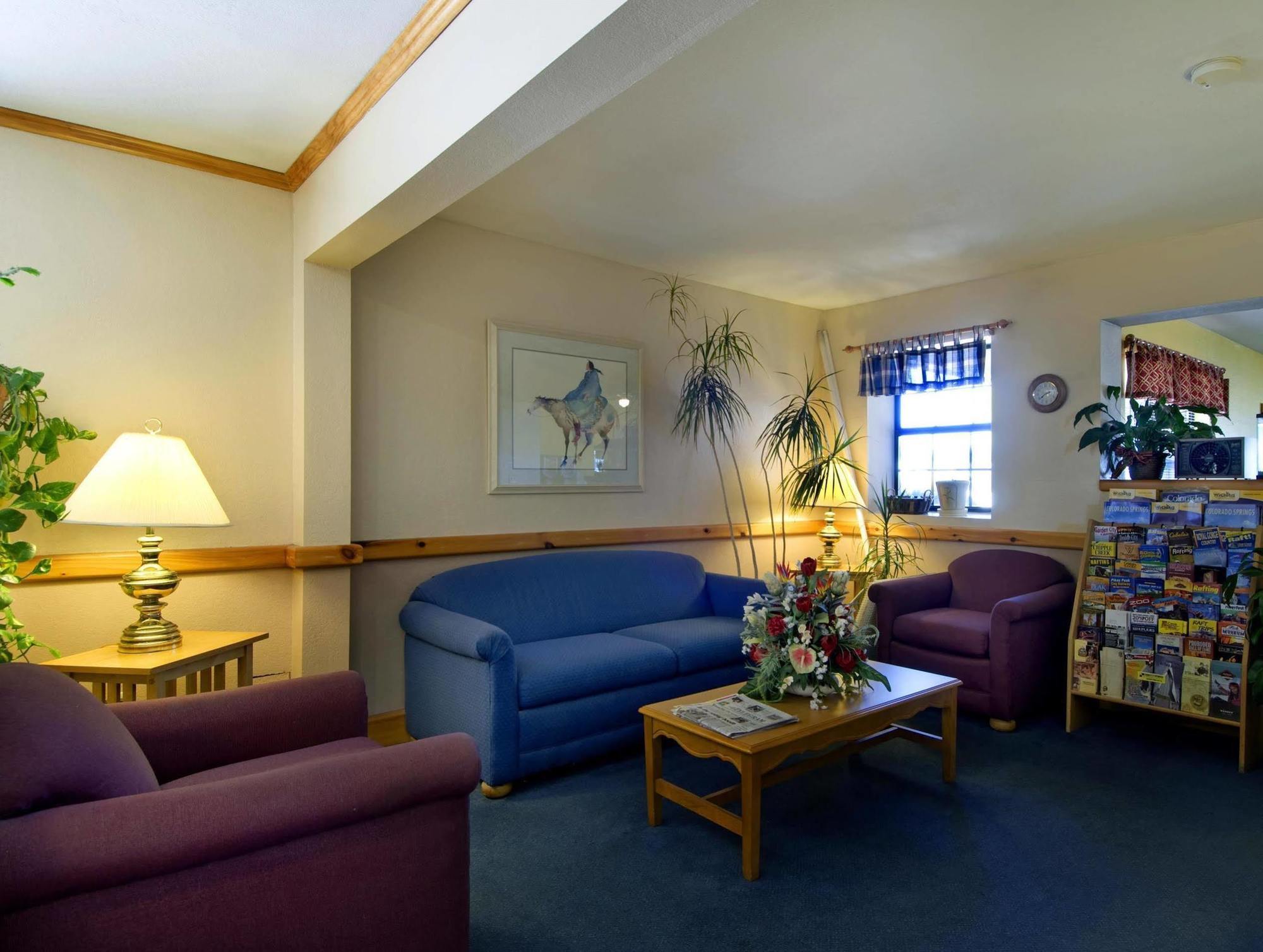 Americas Best Value Inn - Garden City Bagian luar foto